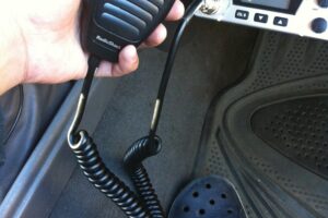 How to Install CB Radio: Step-by-Step Guide for Beginners